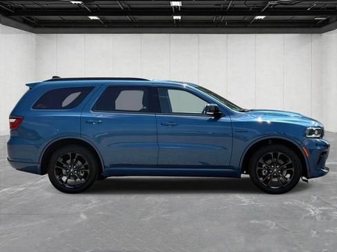 Used 2024 Dodge Durango R/T w/ Blacktop Package AWD/4WD image 6
