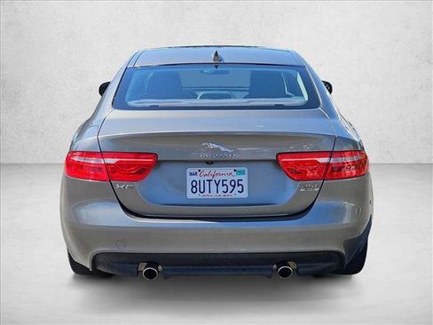 Used 2018 Jaguar XE Premium AWD/4WD image 6