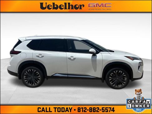 Used 2024 Nissan Rogue Platinum w/ Platinum Premium Package AWD/4WD image 3