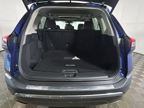 Used 2023 Nissan Rogue SL AWD/4WD image 27