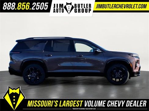 New 2026 Chevrolet Traverse RS w/ LPO, Floor Liner Package image 5