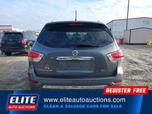 Used 2016 Nissan Pathfinder SV image 31