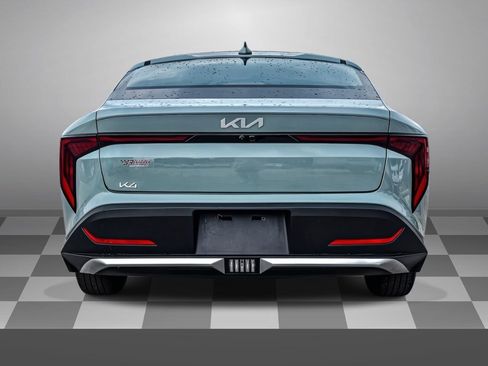 Used 2025 Kia K4 FWD image 5