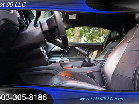 Used 2017 Ford Mustang GT Premium image 2