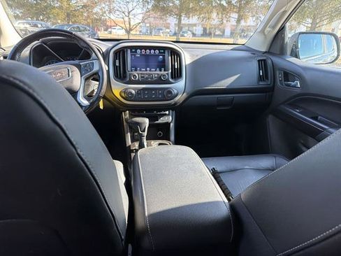 Used 2018 GMC Canyon SLT w/ Trailering Package image 43