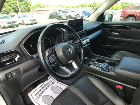 Certified 2024 Honda Pilot EX-L image 18