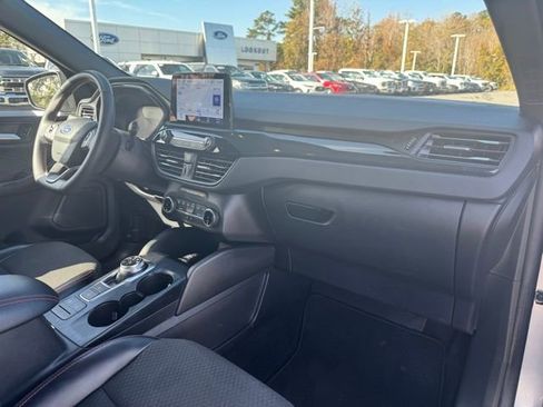 Used 2024 Ford Escape ST-Line image 24
