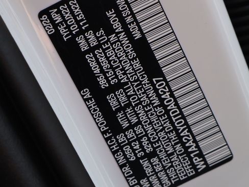 New 2026 Porsche Cayenne image 30