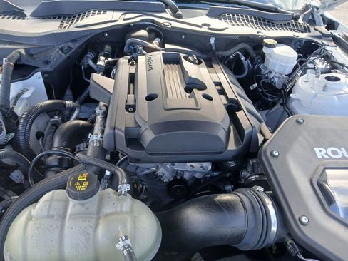 Used 2020 Ford Mustang Premium RWD image 19