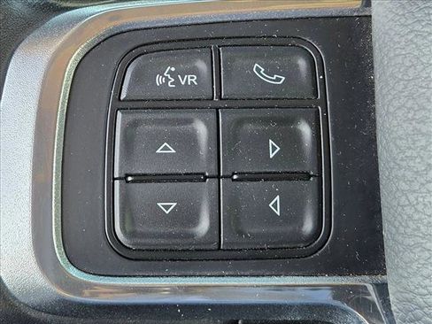 Used 2019 RAM 3500 Laramie image 12