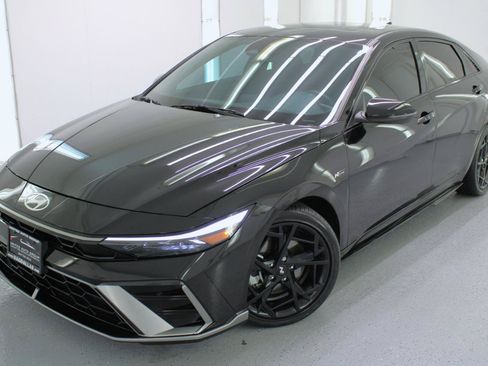 Used 2025 Hyundai Elantra N Line FWD image 2