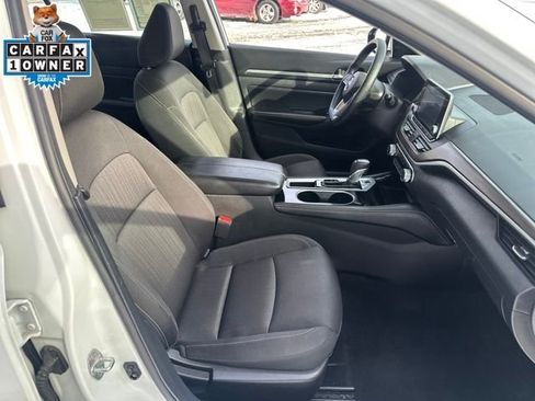 Used 2023 Nissan Altima 2.5 SV image 11