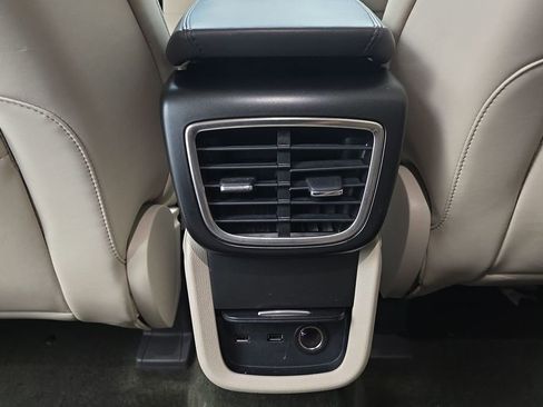 Used 2018 Lincoln MKX Select w/ Select Plus Package image 24