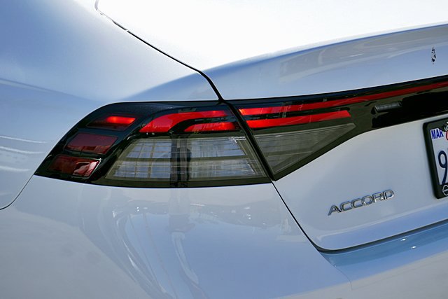 Used 2024 Honda Accord EX image 7