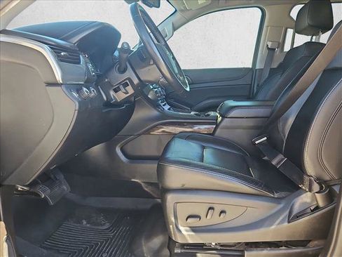 Used 2019 Chevrolet Tahoe LT image 15
