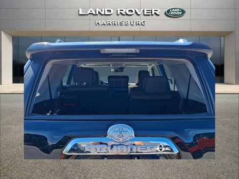 Used 2023 Toyota 4Runner Limited AWD/4WD image 4