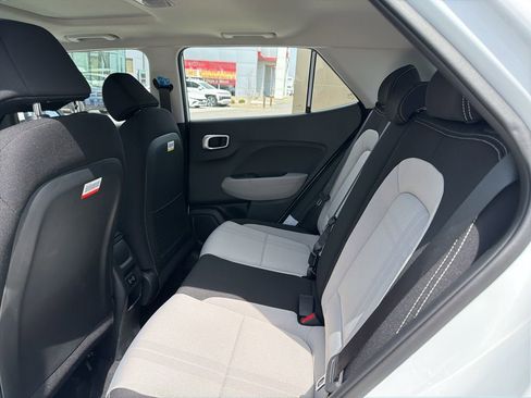New 2026 Hyundai Venue SEL FWD image 12