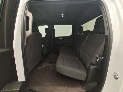 Used 2021 Chevrolet Silverado 1500 Custom image 14