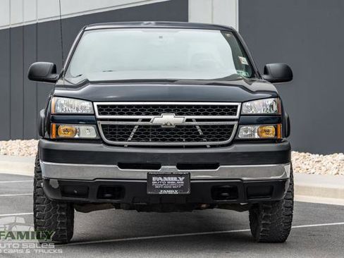 Used 2006 Chevrolet Silverado 2500 LT image 15