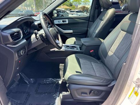 Used 2023 Ford Explorer Timberline w/ Timberline Technology Package AWD/4WD image 27