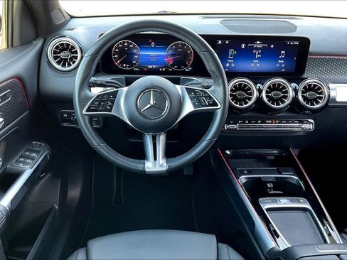 Certified 2024 Mercedes-Benz GLB 250 image 5