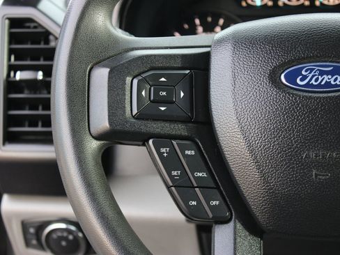 Used 2020 Ford F150 XL w/ Equipment Group 101A Mid AWD/4WD image 16