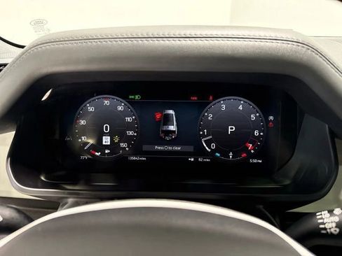Used 2024 Land Rover Defender 130 S image 68