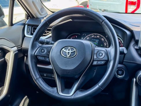 Used 2019 Toyota RAV4 Limited w/ Advanced Technology Package FWD image 14