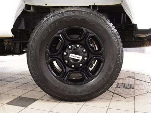 Used 2024 Ford F250 XL w/ STX Appearance Package AWD/4WD image 18