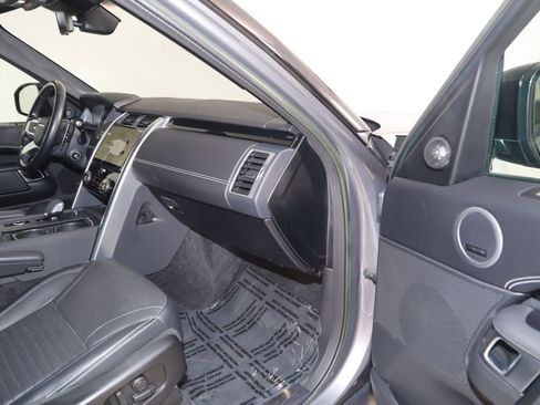 Used 2023 Land Rover Discovery S R-Dynamic AWD/4WD image 45