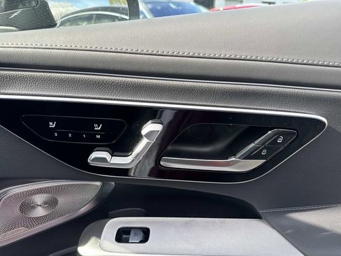 Used 2024 Mercedes-Benz CLE 300 4MATIC Coupe image 15