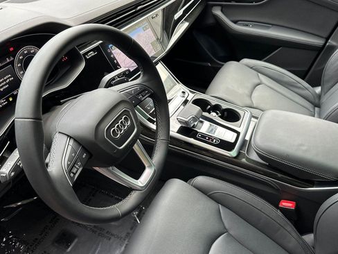 Certified 2025 Audi Q8 Prestige w/ Prestige Package image 10