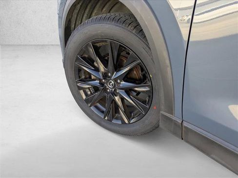 Used 2022 MAZDA CX-5 Carbon Edition image 10