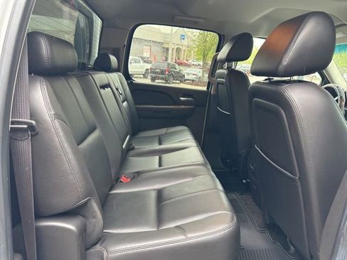 Used 2009 Chevrolet Silverado 2500 LTZ w/ Safety Package AWD/4WD image 29