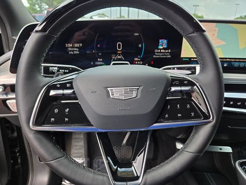 Used 2024 Cadillac Lyriq Luxury AWD/4WD image 24