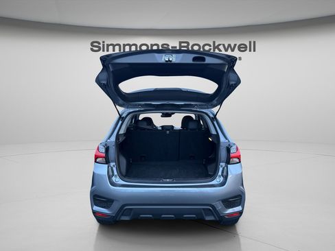 Used 2024 Mitsubishi Outlander Sport SE image 8