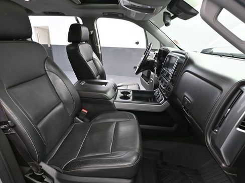 Used 2017 Chevrolet Silverado 1500 LTZ Z71 image 53