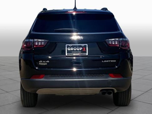 Used 2022 Jeep Compass Limited AWD/4WD image 5