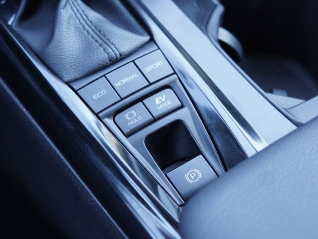 Certified 2025 Toyota Camry SE w/ Convenience Package FWD image 34