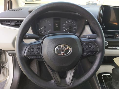 Certified 2023 Toyota Corolla LE image 18