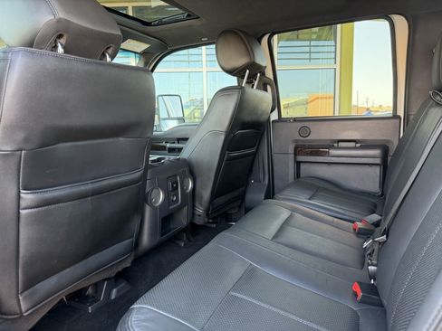 Used 2016 Ford F350 Platinum w/ Platinum Package AWD/4WD image 31