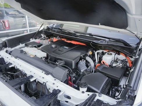 Used 2023 Toyota Sequoia Platinum image 28