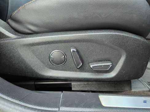 Used 2019 Ford Fusion Titanium image 47