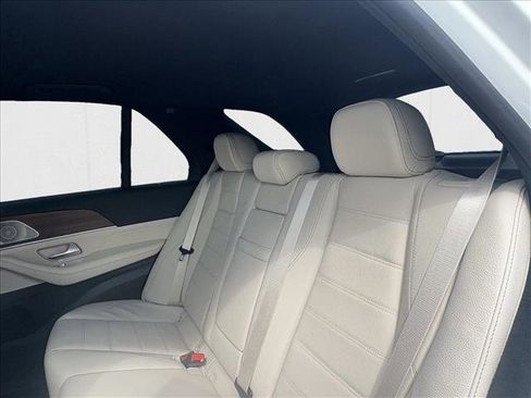 New 2026 Mercedes-Benz GLE 580 4MATIC image 18