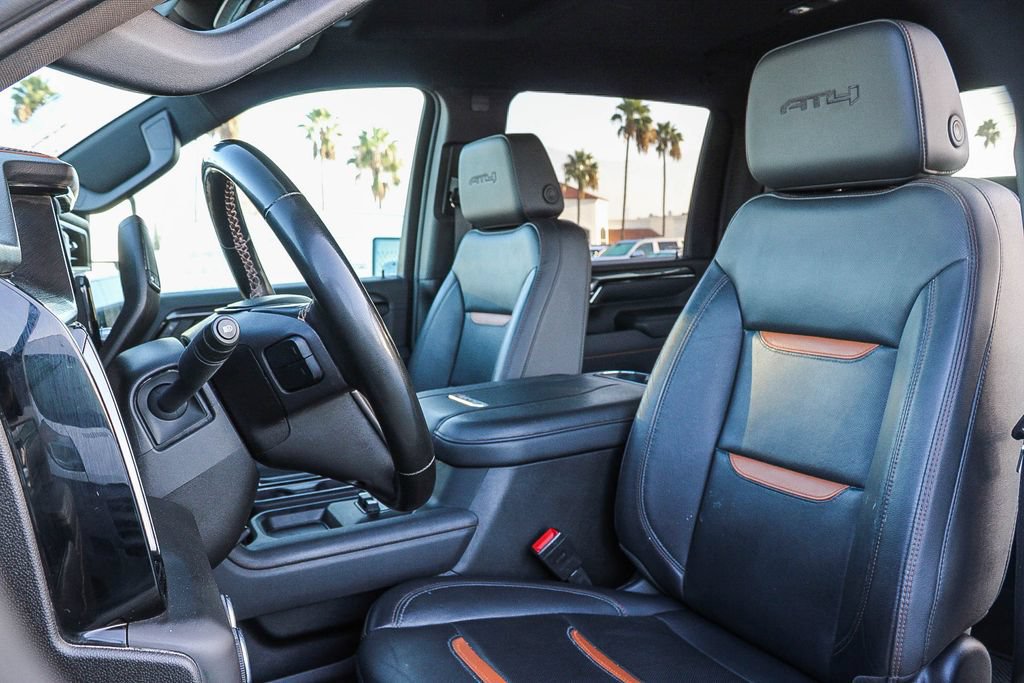 Used 2025 GMC Sierra 2500 AT4 AWD/4WD image 18