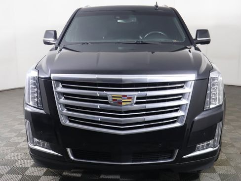 Used 2016 Cadillac Escalade Platinum image 15
