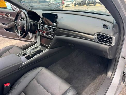 Used 2020 Honda Accord Sport image 30