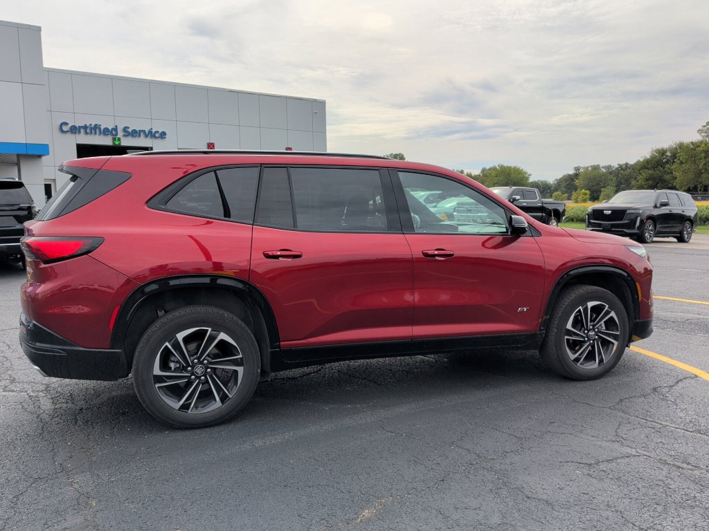 Used 2026 Buick Enclave Sport Touring AWD/4WD image 8