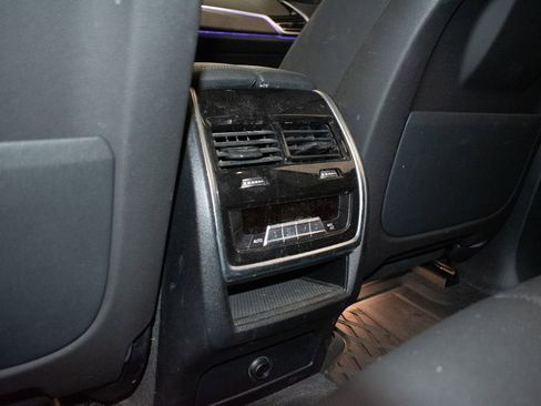 Certified 2022 BMW X5 xDrive40i w/ Premium Package AWD/4WD image 23