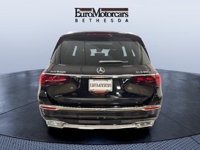 Used 2026 Mercedes-Benz Maybach GLS 600 4MATIC image 4